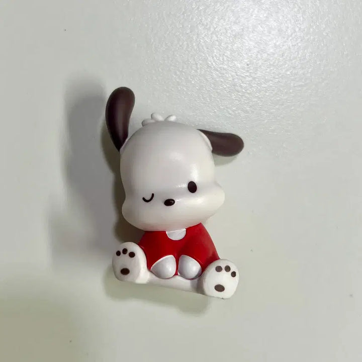 [BUNJANG] Sanrio Pochacco Shoulder Tap Gacha Capsule Figure / 산리오 포차코 해피단브이 어깨쿵 꾸벅 가챠 캡슐 피규어 타카라토미