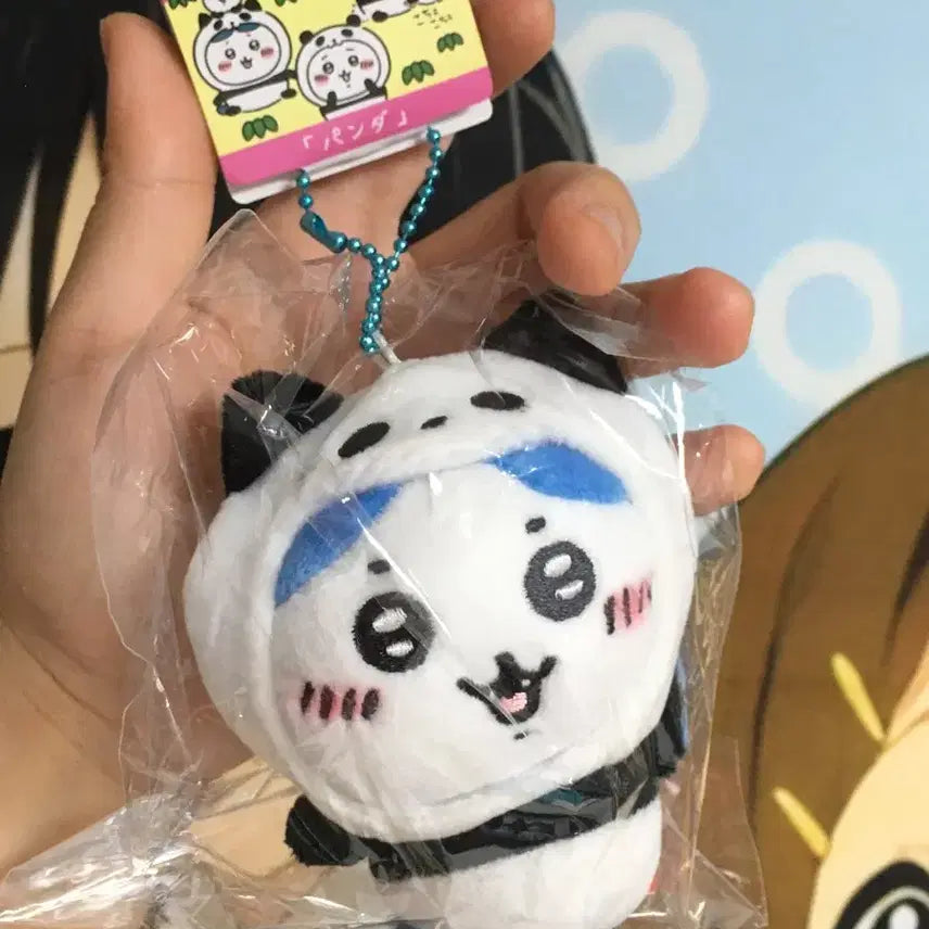 [BUNJANG] Chiikawa Hachiware Tokyo Limited Panda Plush Doll Keychain / 먼작귀 치이카와 하치와레 도쿄 지역한정 판다 누이구루미 인형 키링