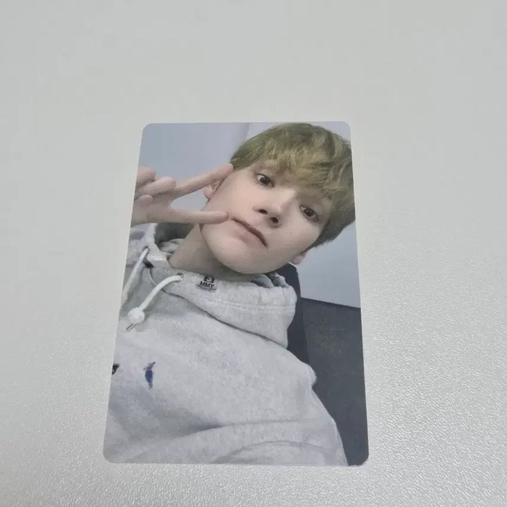 [BUNJANG] TXT Huening Kai Weverse Japan 3rd-4th Lucky Draw Photocard / 투게더 휴닝카이 위버스재팬 3-4차 럭드 | 투바투 흠냐링 뿔바투 특전 모아존 오리지널 수빈 태현 범규 연준