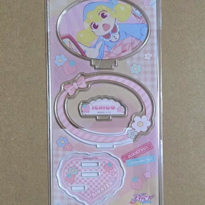 [BUNJANG] Aikatsu! Ichigo Rima Calendar Girl Acrylic Stand / 아이카츠 아이엠스타 이치고 라임 캘린더걸 아크릴 판매