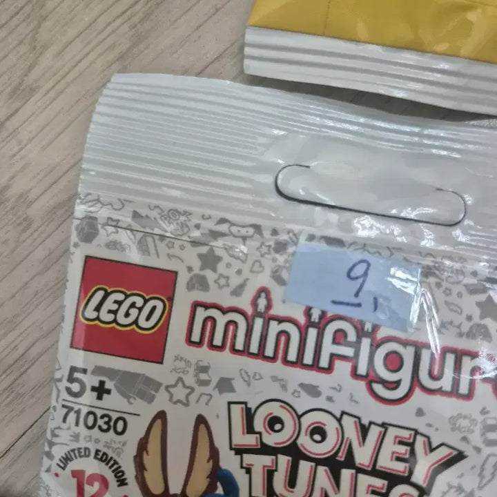 [BUNJANG] LEGO Minifigures Looney Tunes Series 71030 Complete Set / 레고 미니피규어 루니툰 71030 12종