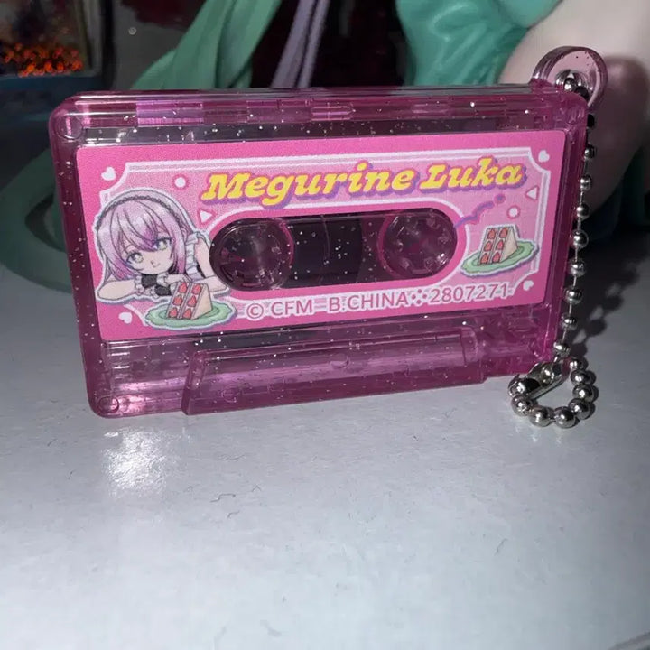 [BUNJANG] Vocaloid Project Sekai Kasane Teto Cassette Tape / 보컬로이드 프세카 가챠 카세트테이프 (루카)