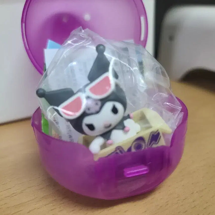 [BUNJANG] Sanrio Gacha Cardboard Clock Series 3 Mascot Figure Kuromi / 산리오 가챠 골판지 시계 3탄 마스코트 피규어 쿠로미 팝니다.