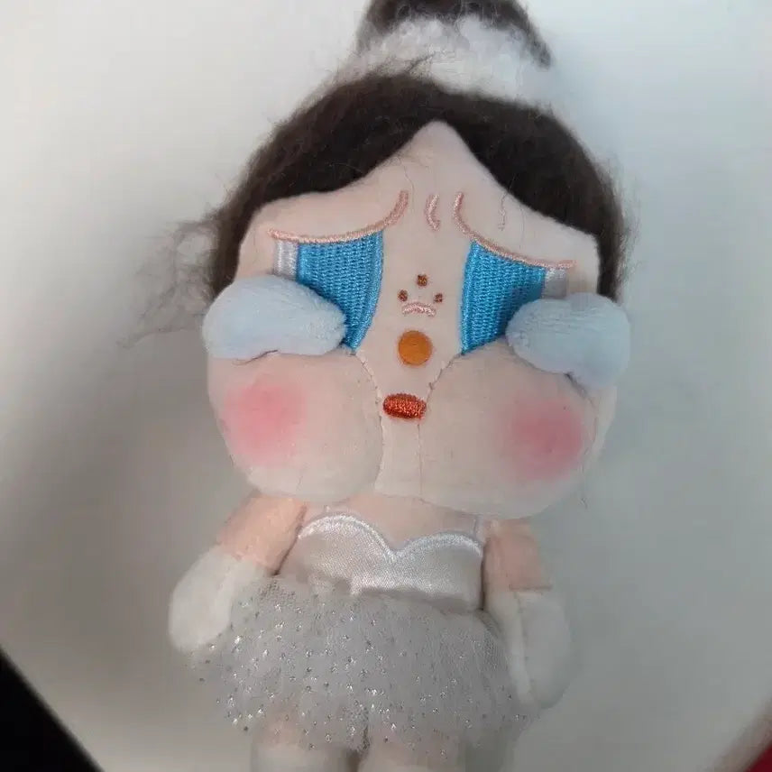 [BUNJANG] Pop Mart Crybaby Shiny Ballerina Doll Keychain / 팝마트 크라이베이비 샤이니 발레리나 인형키링