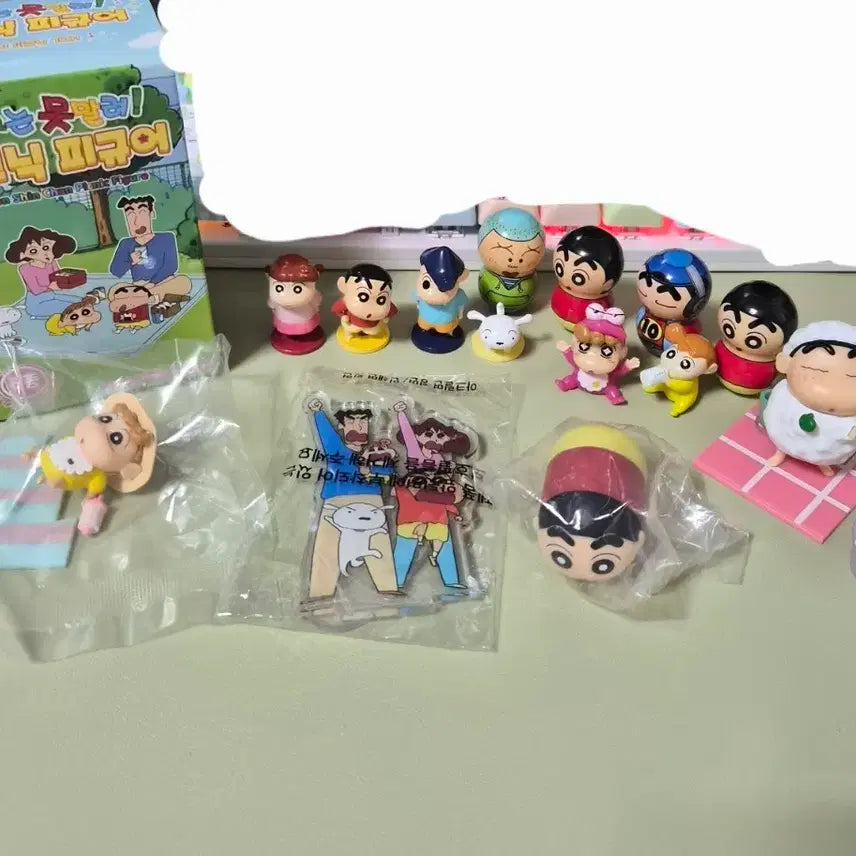 [BUNJANG] Crayon Shin-chan Figure Bundle Set / 짱구 피규어 일괄판매