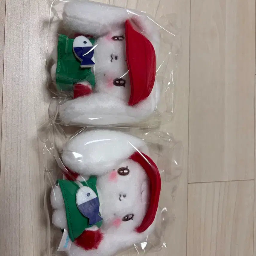 [BUNJANG] IVE Wonyoung Cherry Mini Br Keyring (Busan Limited Edition) / 부산 한정 키링 아이브 다이브 미니브 원영 체리 인형 양도