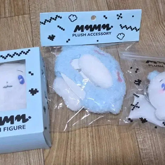 [BUNJANG] PLAVE mmmm Mymiimyu Doll, Keyring, Hat Set / 플레이브 mmmm 므메미무 몌무 인형, 키링, 모자 세트