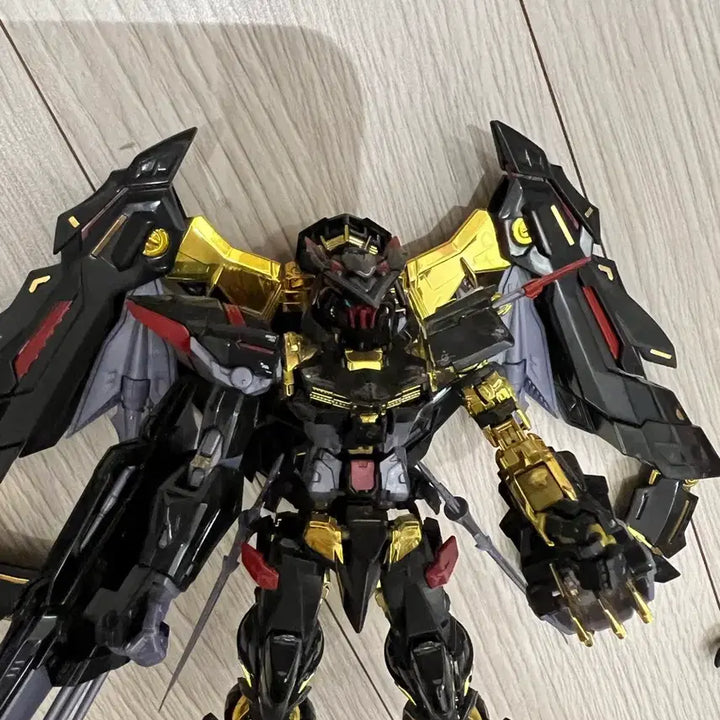 [BUNJANG] RG Astray Gold Frame Amatsu Mina - Pre-Assembled Model Kit / 가조립 RG 아스트레이 골드 프레임 아마츠미나 판매합니다