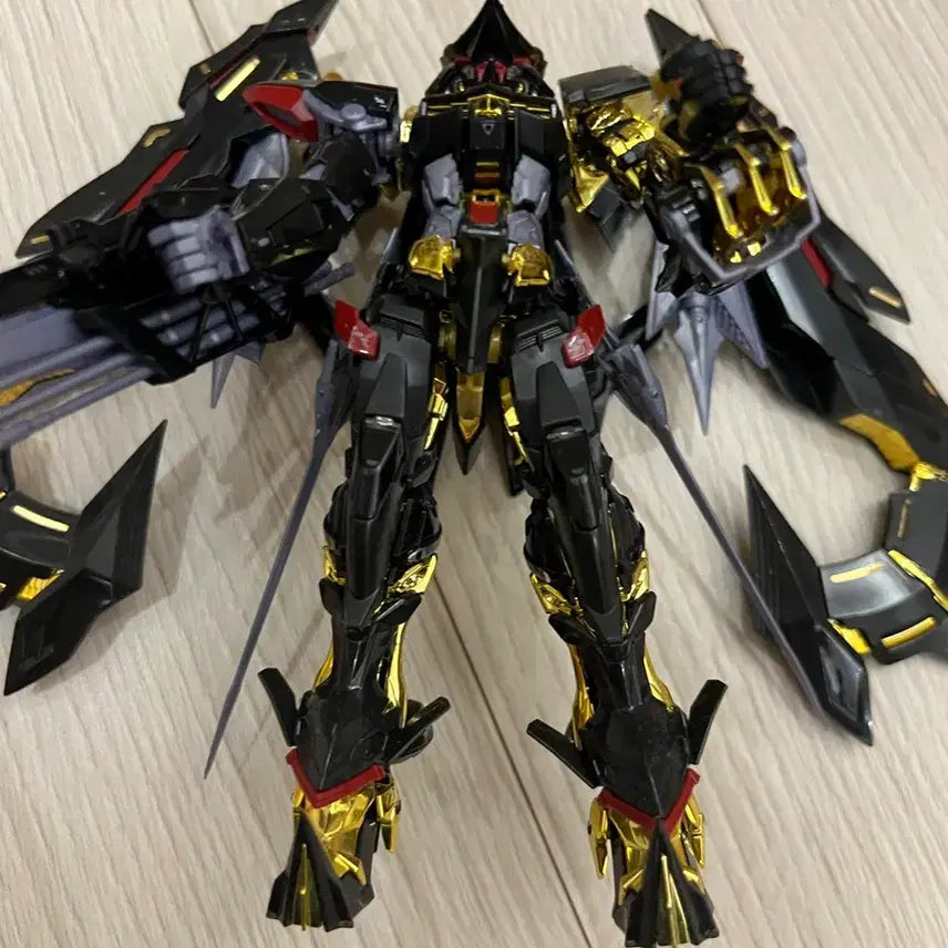 [BUNJANG] RG Astray Gold Frame Amatsu Mina - Pre-Assembled Model Kit / 가조립 RG 아스트레이 골드 프레임 아마츠미나 판매합니다