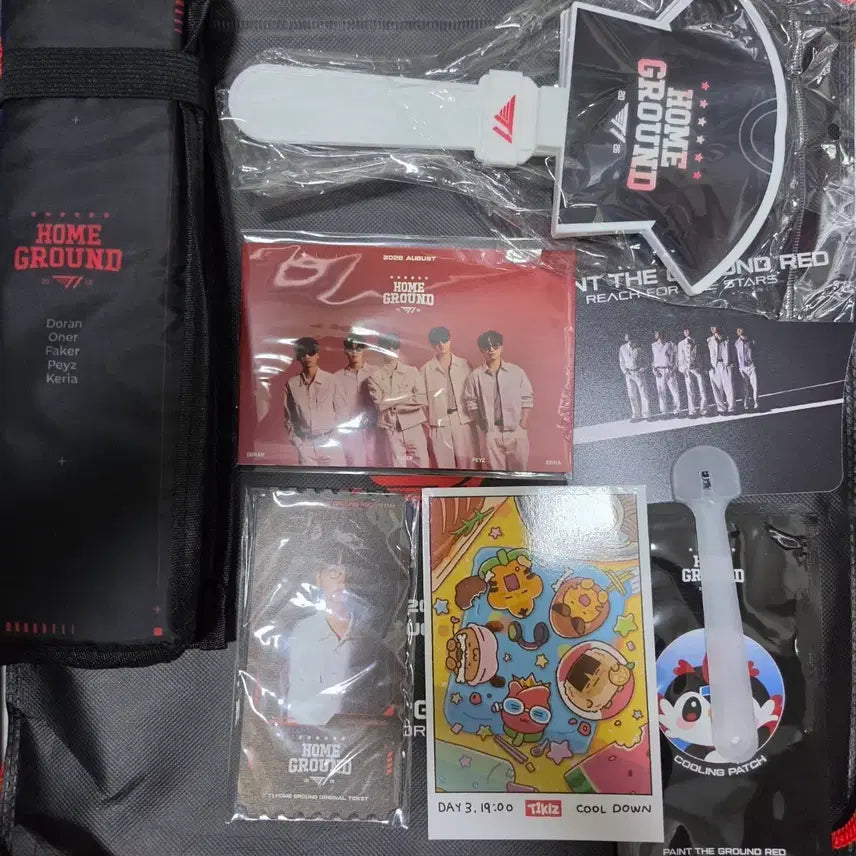 [BUNJANG] T1 Homeground 2-Day Admission Special Set &amp; 3-Day Postcard / T1 홈그라운드 2일 입장특전 3일차엽서 치어플