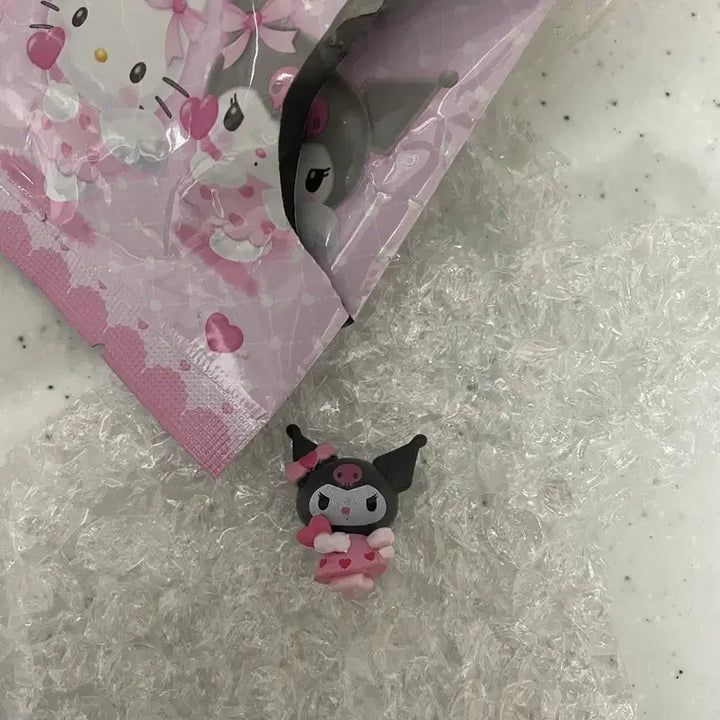 [BUNJANG] Kuromi Angel Figure / 쿠로미 천사피규어