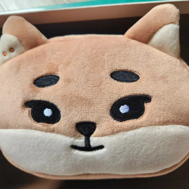 [BUNJANG] Young K DENIMIZ Reversible Pouch / 영케이 데니멀즈 리버서블 파우치 케