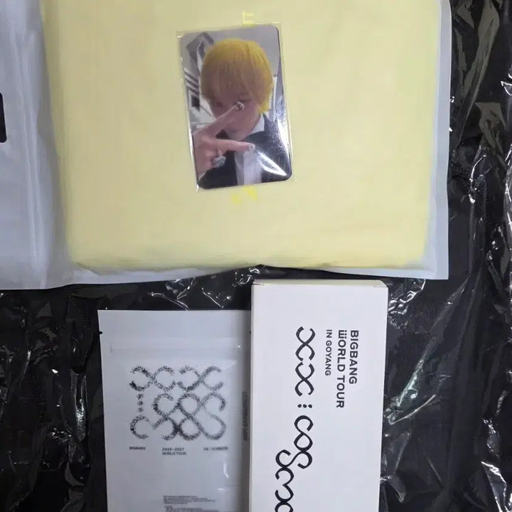 [BUNJANG] BIGBANG World Tour in Goyang Membership Kit Set / 빅뱅 콘서트 VIP 멤버십 키트 세트 우비 포함