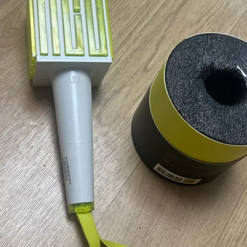 [BUNJANG] NCT Official Light Stick (Moeum Mwoeum Bong) / Nct (구) 응원봉 (믐뭔봉) 판매해요