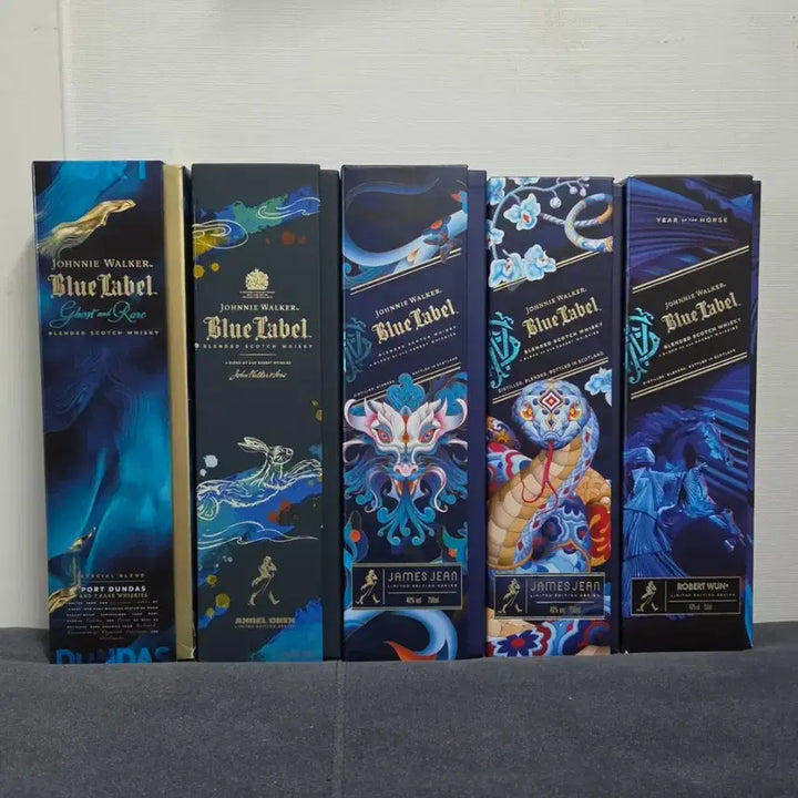 [BUNJANG] Johnnie Walker Blue Label Limited Edition Whiskey Empty Bottle with Case / 조니워커 블루라벨 한정판 위스키 공병