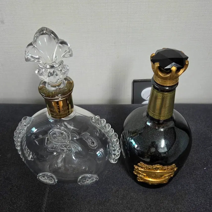 [BUNJANG] Royal Salute 38 Year Old Louis XIII Cognac Empty Bottle / 루이13세, 로얄살루트 위스키 공병