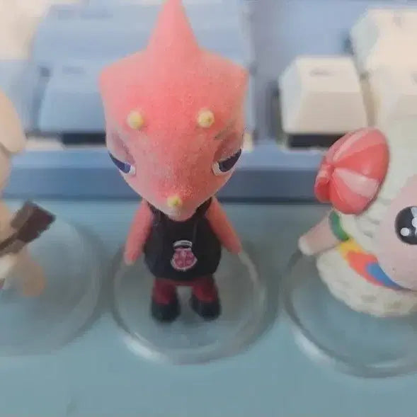 [BUNJANG] Animal Crossing Tomodachi Figures Bundle (K.K., Leon, Chadoool) / 동물의숲 토모다치 피규어(k.k 레온 차둘) 일괄