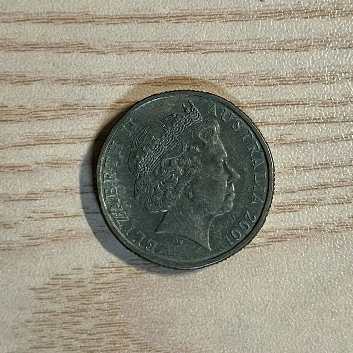 [BUNJANG] Australia 2001 Queen Elizabeth II Coin / 호주 2001년 엘리자베스 2세 동전