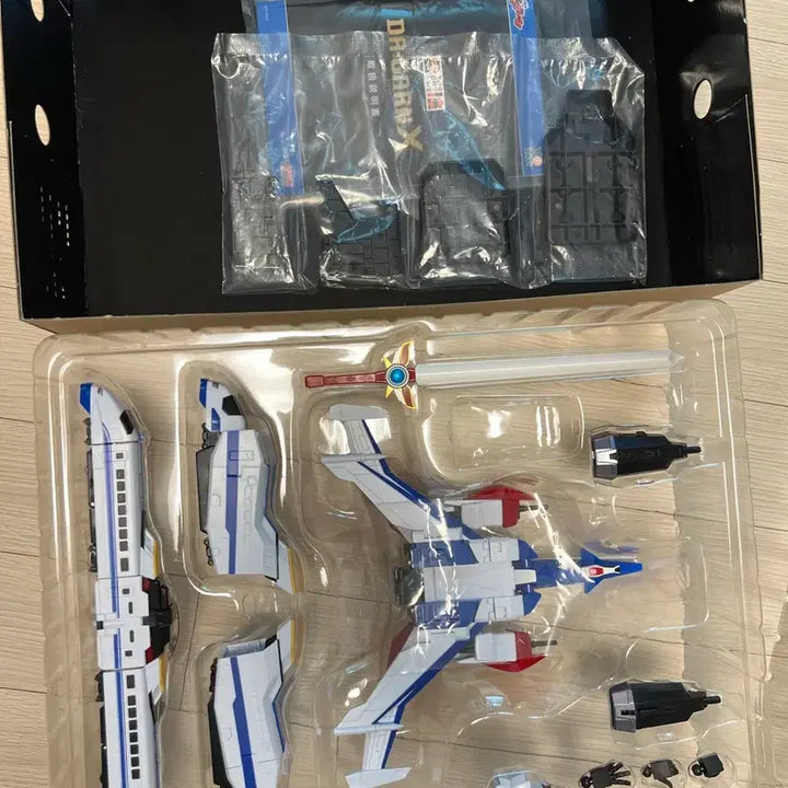 [BUNJANG] The 합체 Dangaun X Reissue (Police Car Missing) Action Figure / 더합체 다간X 재판본 판매합니다 (경찰차없음)
