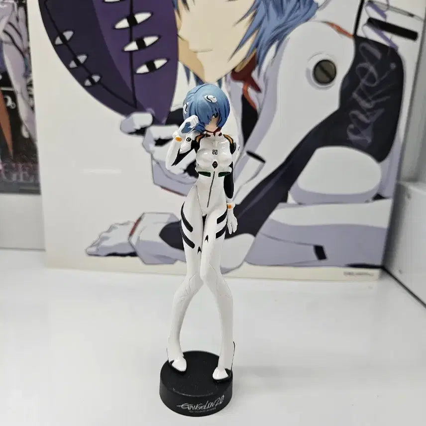 [BUNJANG] Evangelion Rei Ayanami Figure (E-mook Supplement) / 에반게리온 영에이스 부록 아야나미 레이 피규어