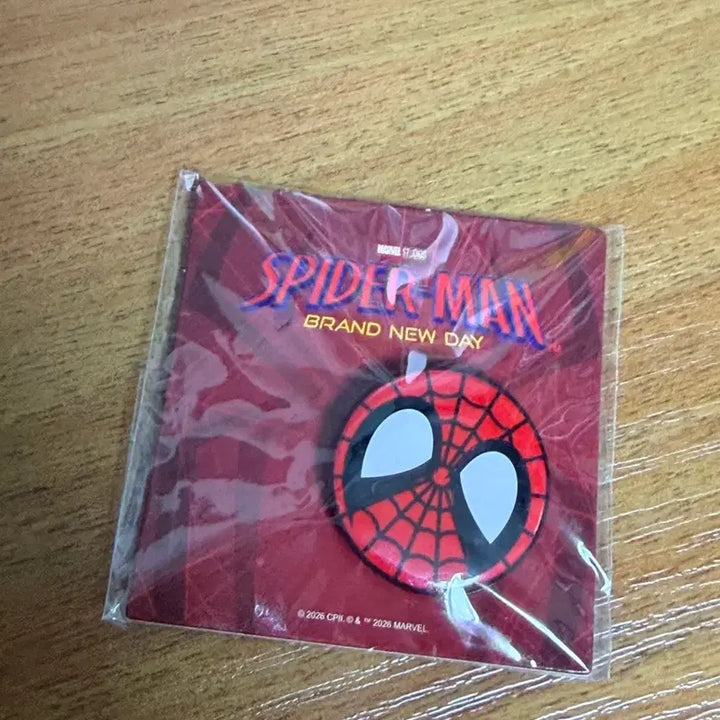 [BUNJANG] Spider-Man Lotte Cinema Exclusive Pin Badge / 스파이더맨 롯데시네마 특전 핀뱃지 브랜드 뉴데이