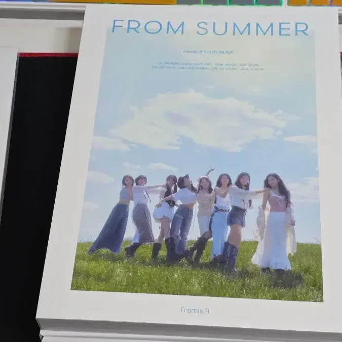 [BUNJANG] fromis_9 From Summer Photobook &amp; Poster Bundle Set / [일괄판매] 프로미스나인 프롬썸머 포토북 및 굿즈판매