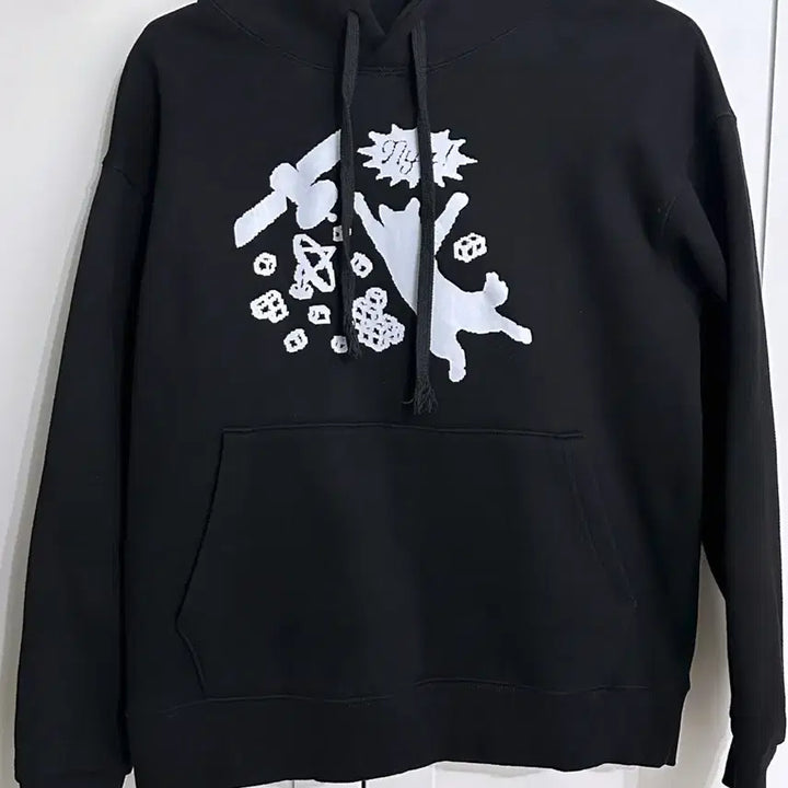 [BUNJANG] PLAVE Hamin Worn Hoodie / 플레이브 하민 착용 후드티
