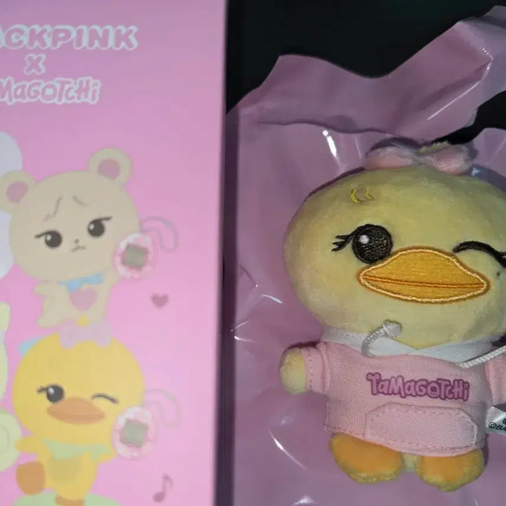 [BUNJANG] BLACKPINK x TAMAGOTCHI Collaboration Plush Doll (Jisoo, Jennie, Lisa, Rosé) / 블랙핑크 데드라인 BLACKPINK x 다마고치 TAMAGOTCHI PLUSH 콜라보 MD PPEU 쁘 인형 희귀 지수 제니 리사 로제 포토카드 포카 공식 원가이하양도