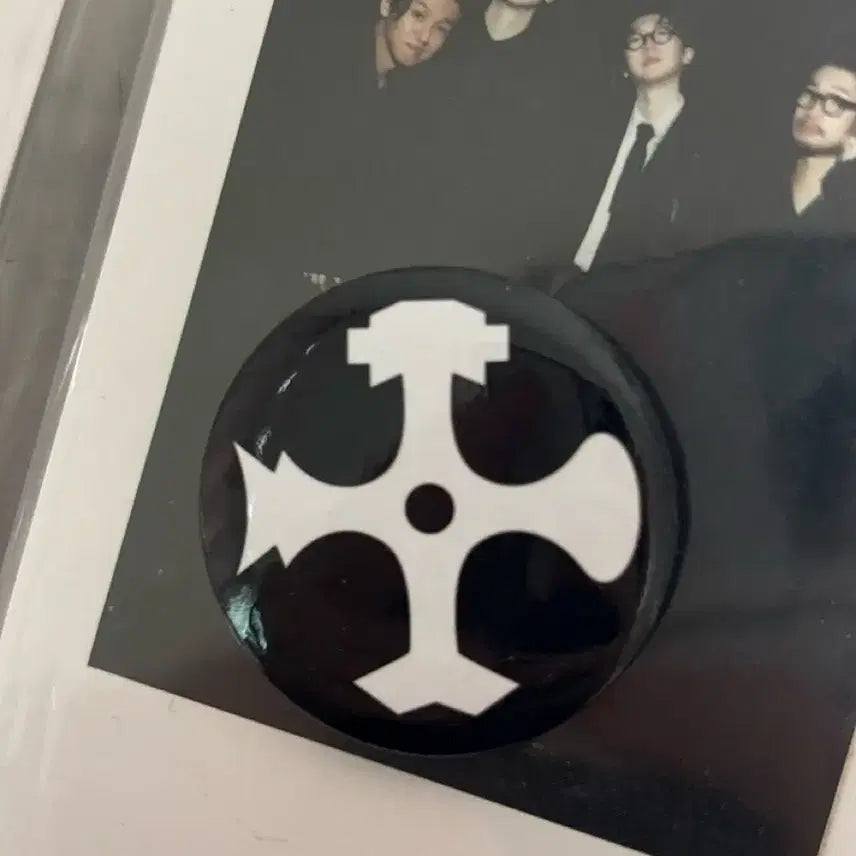 [BUNJANG] Silica Gel Logo Can Badge Bundle Set / 실리카겔 캔뱃지 일괄