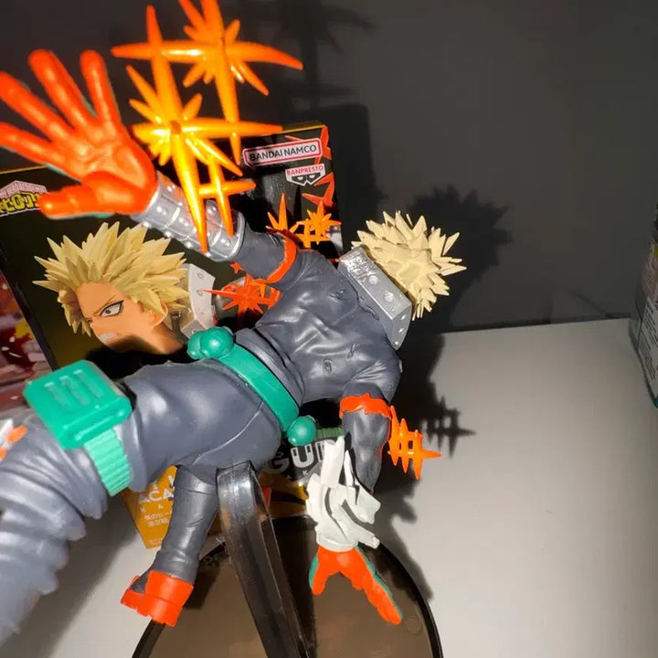 [BUNJANG] Katsuki Bakugo Figure / 바쿠고 피규어