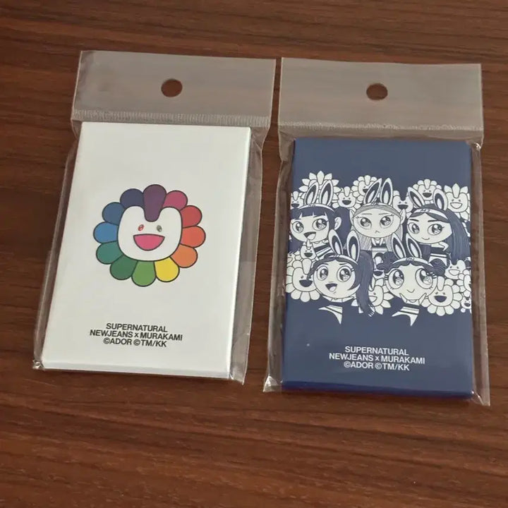 [BUNJANG] NewJeans Supernatural x Murakami Photocard 2-Set (Sealed) / 뉴진스 슈퍼내추럴 X 무라카미 포토카드 2개세트 (미개봉)