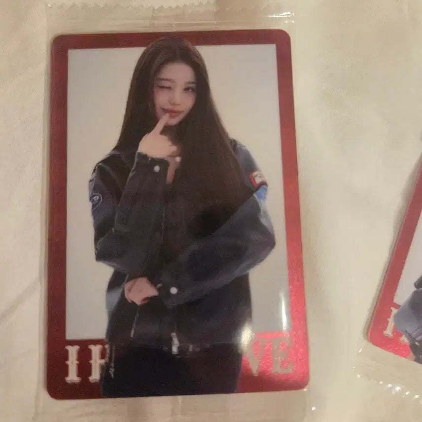 [BUNJANG] IVE Japan Wafer Photocard Jang Won Young / 최신판 아이브 일본 웨하스 포카 장원영