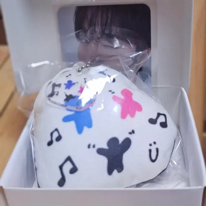[BUNJANG] ONF 8th Anniversary Popup Cushion Keyring / 온앤오프 8주년 팝업 쿠션키링