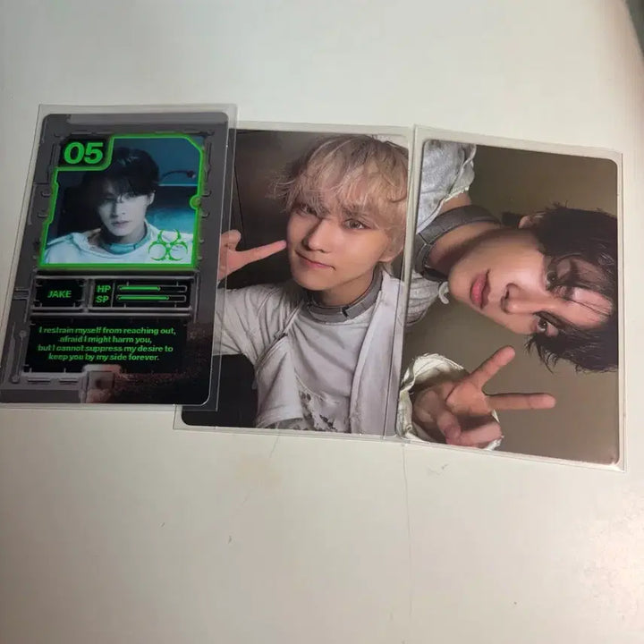 [BUNJANG] ENHYPEN Sunghoon Jake Bundle Set Photocard Album Included / 엔하이픈 포카 양정원 제이크 일괄 앨범 포함