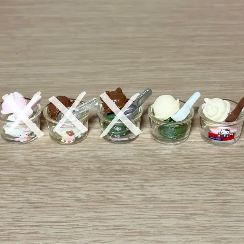 [BUNJANG] Miniature Kitty Ice Cream / 미니어쳐 키티 아이스크림