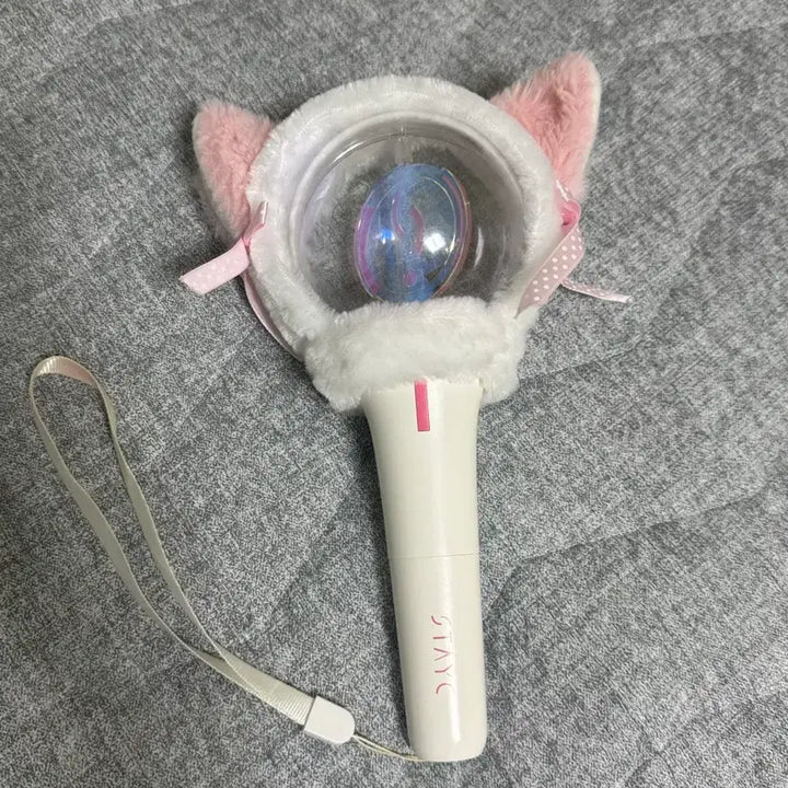 [BUNJANG] STAYC Wink Bong Lightstick / 스테이씨 응원봉 윙크봉