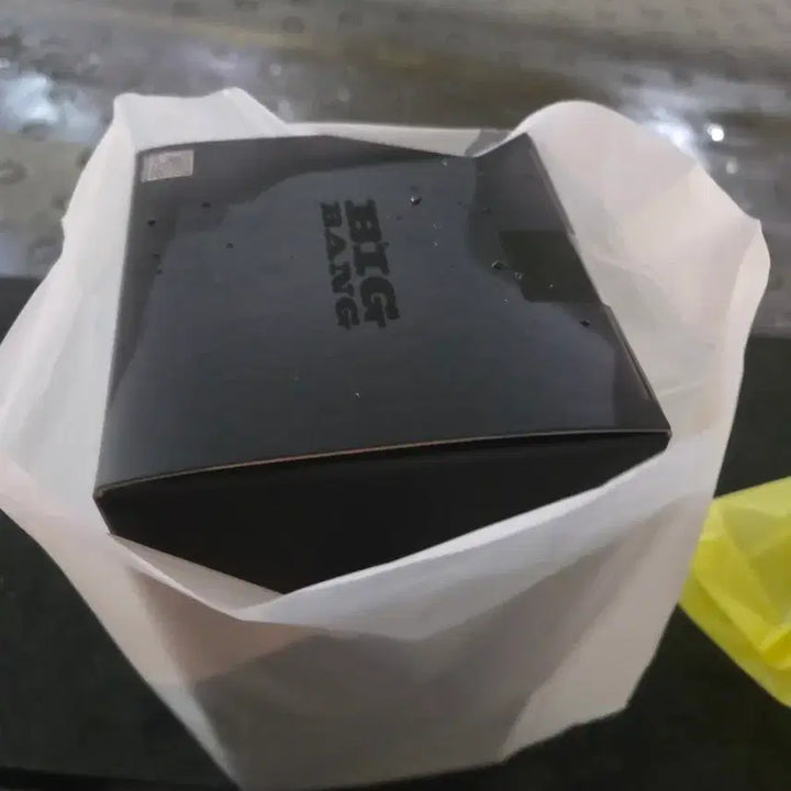 [BUNJANG] BIGBANG 20th Anniversary Official Light Stick / BIGBANG OFFICIAL LIGHT STICK 20TH ANNIVERSARY EDITION(빅뱅 응원봉)