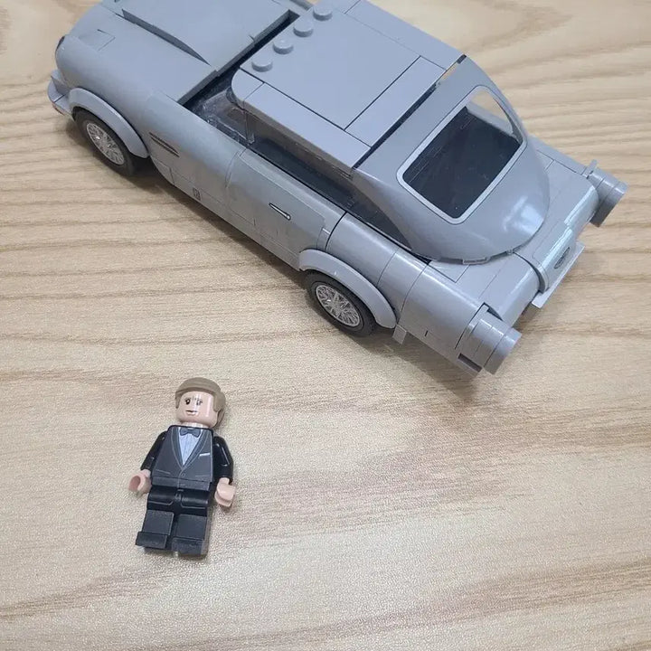 [BUNJANG] LEGO Creator Expert Aston Martin DB5 76911 / 레고 애스턴마틴DB5 76911