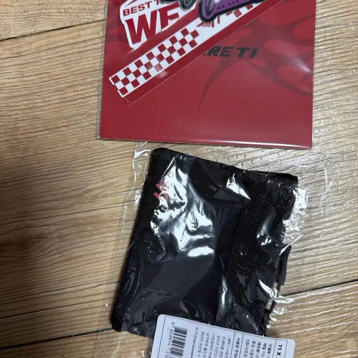 [BUNJANG] T1 T1 Esports ABLLEY Sticker and Card Holder Bundle Set (Dorran, Oner, Faker, Payer, Keria) / 티원 에이블리 스티커 및 카드지갑 일괄 도란 오너 페이커 페이즈 케리아