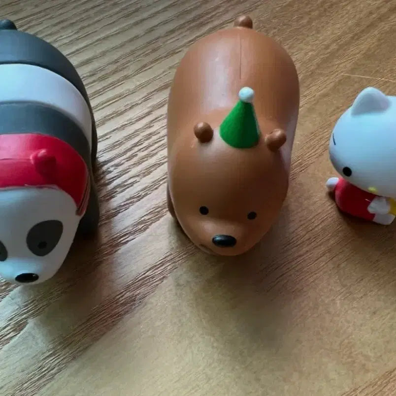 [BUNJANG] We Bare Bears x Hello Kitty Bundle Set Figures / 위베어베어스 X 헬로키티 피규어 3개 일괄