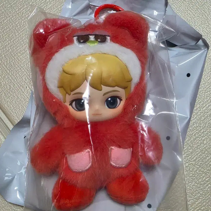 [BUNJANG] Pop Mart RISEFLUFFY CLUB Lizzie Co. Plush / 팝마트 라이즈플러피 클럽 리즈코 원가이하