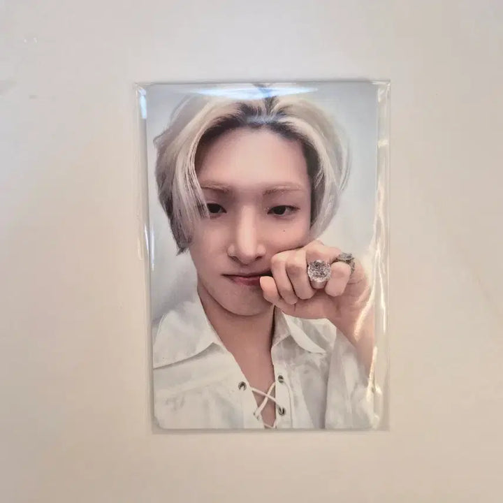 [BUNJANG] ATEEZ In a Dream 50k Lucky Draw Seonghwa Photocard / 애니티즈 인 데자부 5만특전 민기