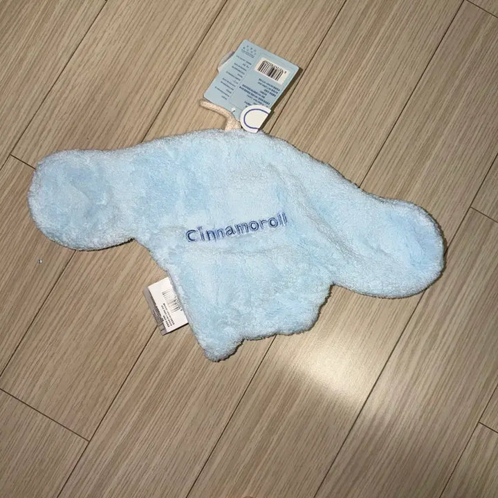 [BUNJANG] Sanrio Cinnamoroll Face Hand Towel New / 산리오 시나모롤 페이스 핸드타올 핸드타월 새상품