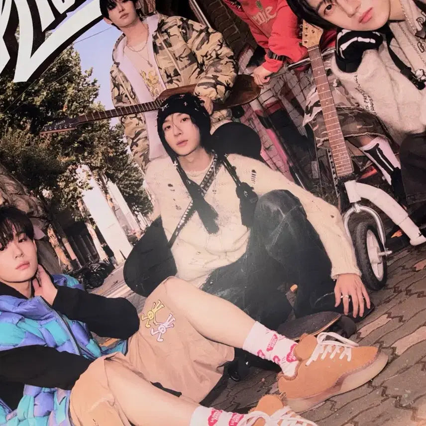 [BUNJANG] Kickflip Debut Poster Bundle Set / 킥플립 데뷔 포스터 3장 1집 이벤트 포스터 일괄