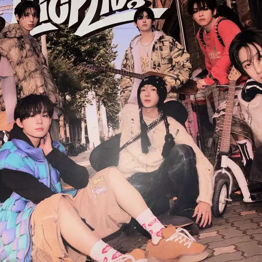 [BUNJANG] Kickflip Debut Poster Bundle Set / 킥플립 데뷔 포스터 3장 1집 이벤트 포스터 일괄
