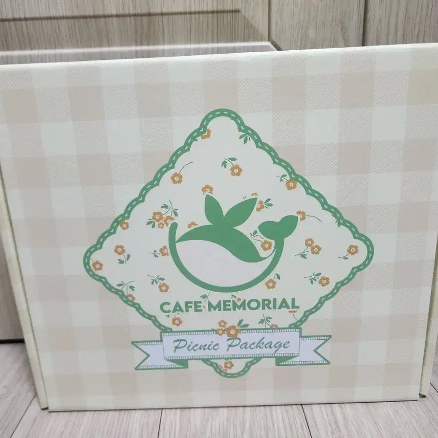 [BUNJANG] Blue Archive Cafe Memorial Picnic Package Sealed / 블루아카이브 카페 메모리얼 피크닉 패키지 미개봉