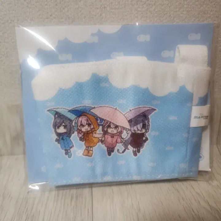 [BUNJANG] Blue Archive Cafe Memorial Drink Cup Holder Sealed / 블루아카이브 카페 메모리얼 드링크 컵홀더 미개봉