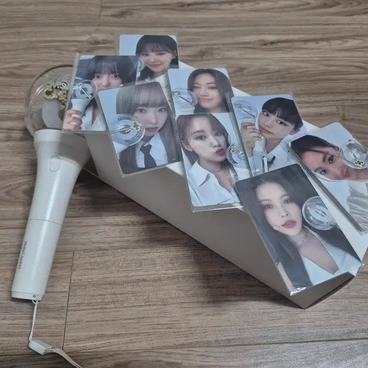 [BUNJANG] Weki Meki Official Light Stick Bundle Set / 위키미키 응원봉