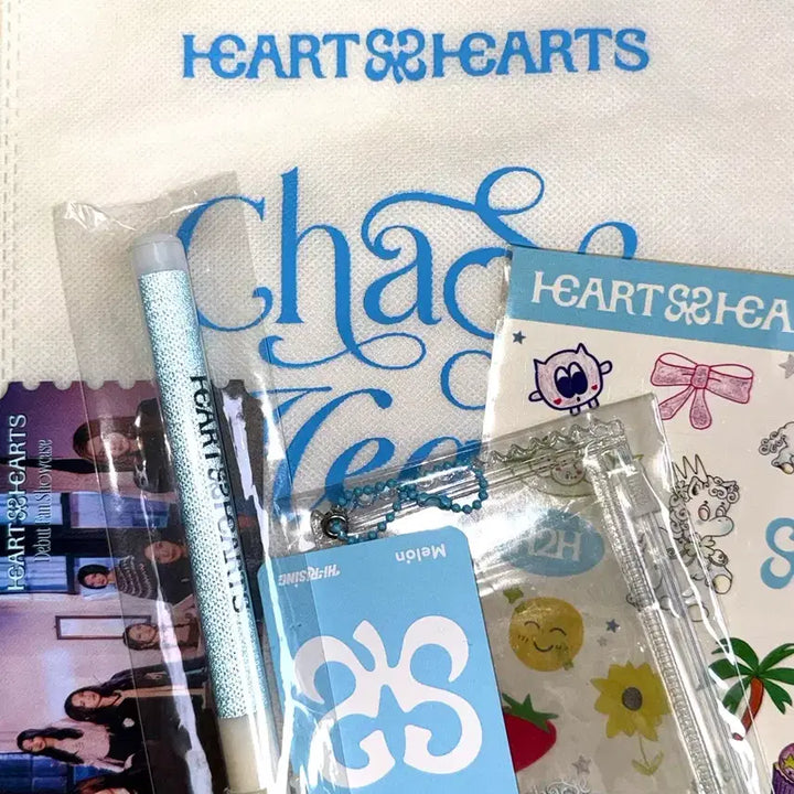 [BUNJANG] Hearts2Hearts Debut Showcase Staff Gift Temporary Lightstick / Hearts2Hearts 데뷔 쇼케이스 입장선물 역조공 하투하 하츠투하츠 임시응원봉