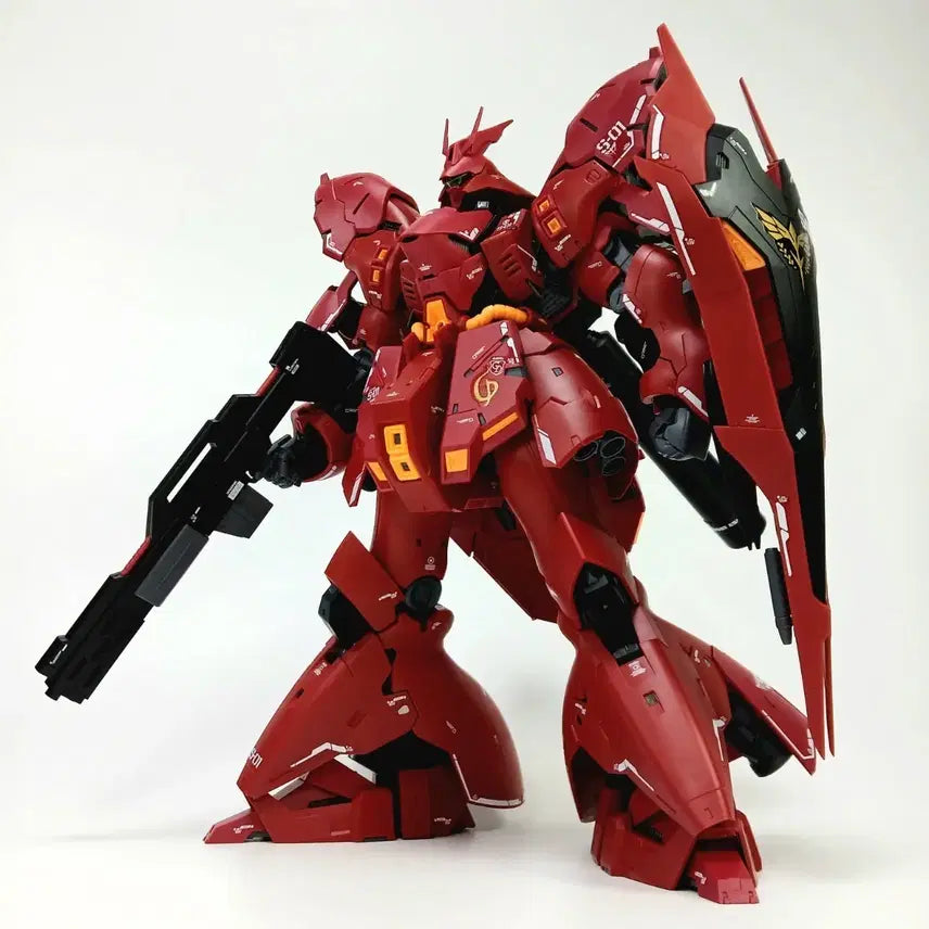 [BUNJANG] Eosunbang Sazabi 1/100 Scale Plastic Model Kit - Assembled / 어선방 사자비 1/100 프라모델 조립완성품